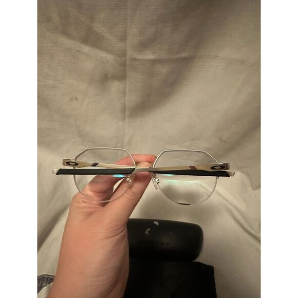 New Without Box Oakley OX3247 0452 Satin Light Gold INNER FOIL Glasses 52/17/140 - Picture 3 of 3